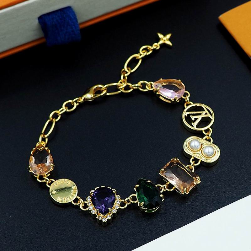 LV Bracelet 04yxh40
